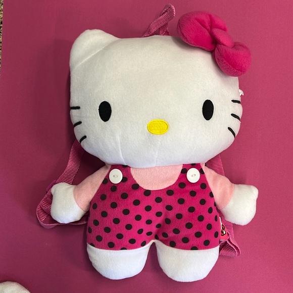 Hello Kitty Backpack - Picture 1 of 4